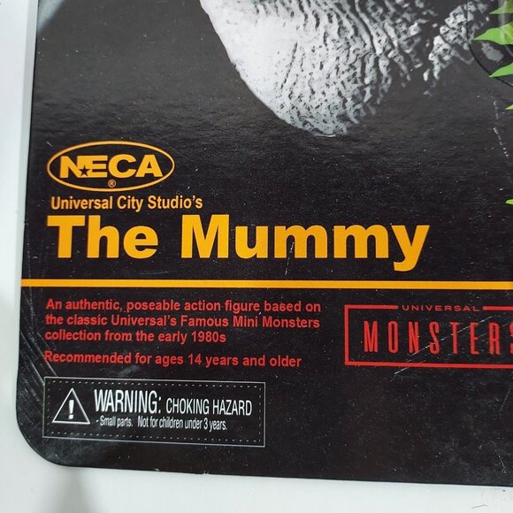 VHS The Mummy 1932 Version Universal Glow In The Dark 8" Figure Both Sealed - Picture 15 of 15